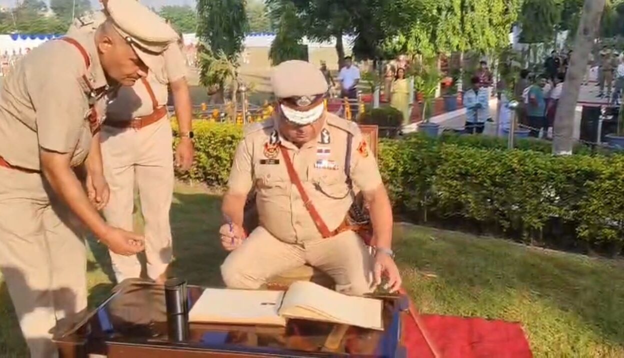 Haryana DGP Pays Tribute to Martyrs, Vows Crime Crackdown